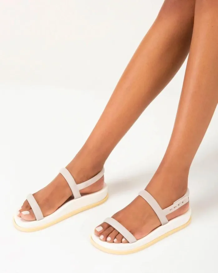 Soft Wave Sandal Beigewhiteyellow Women Melissa Sandals