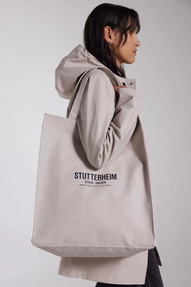 Stutterheim Stylist Bag Light Sand Women Tote Bags