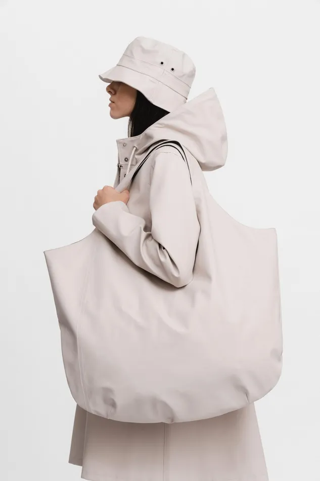 Stutterheim Svea Bag Light Sand Women Tote Bags