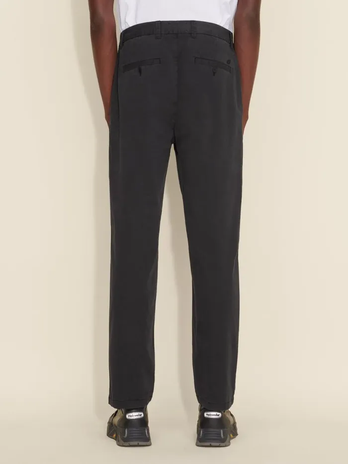 Trousers and Shorts Men Holzweiler Lucas Trouser Black