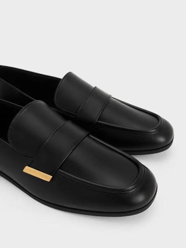 Women AlmondToe Flat Loafers 8211 Black CHARLES and KEITH Flats