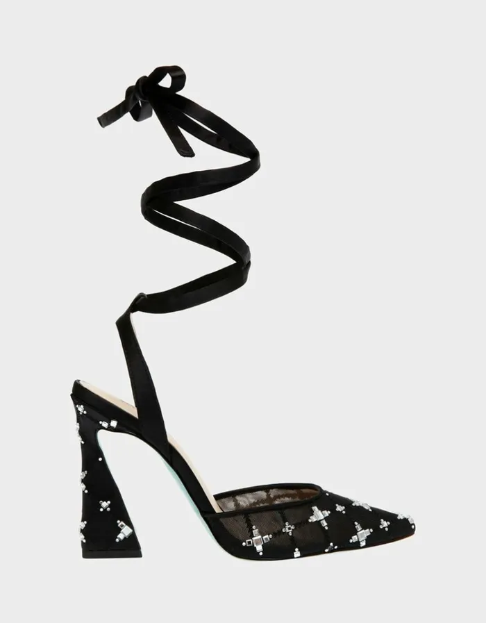 Women ANGEL BLACK Black Betsey Johnson