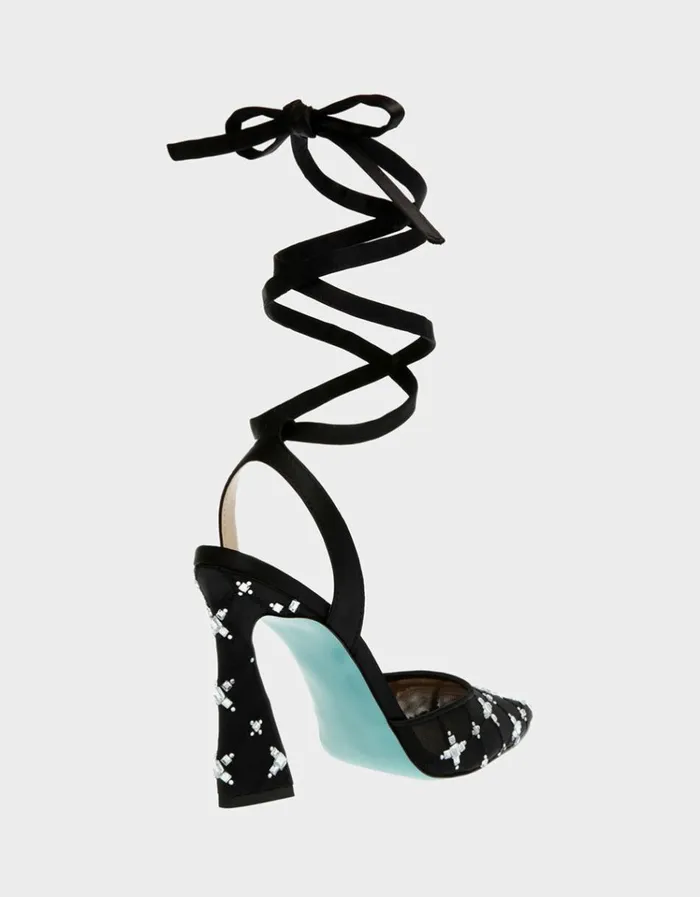 Women ANGEL BLACK Black Betsey Johnson