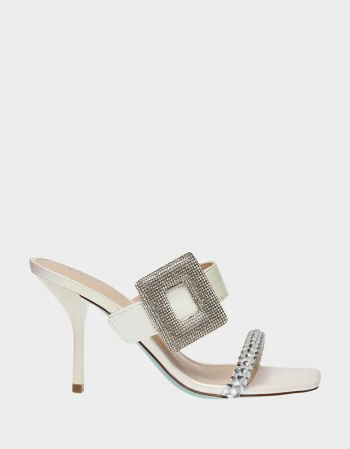 Women ANNY IVORY Ivory Betsey Johnson