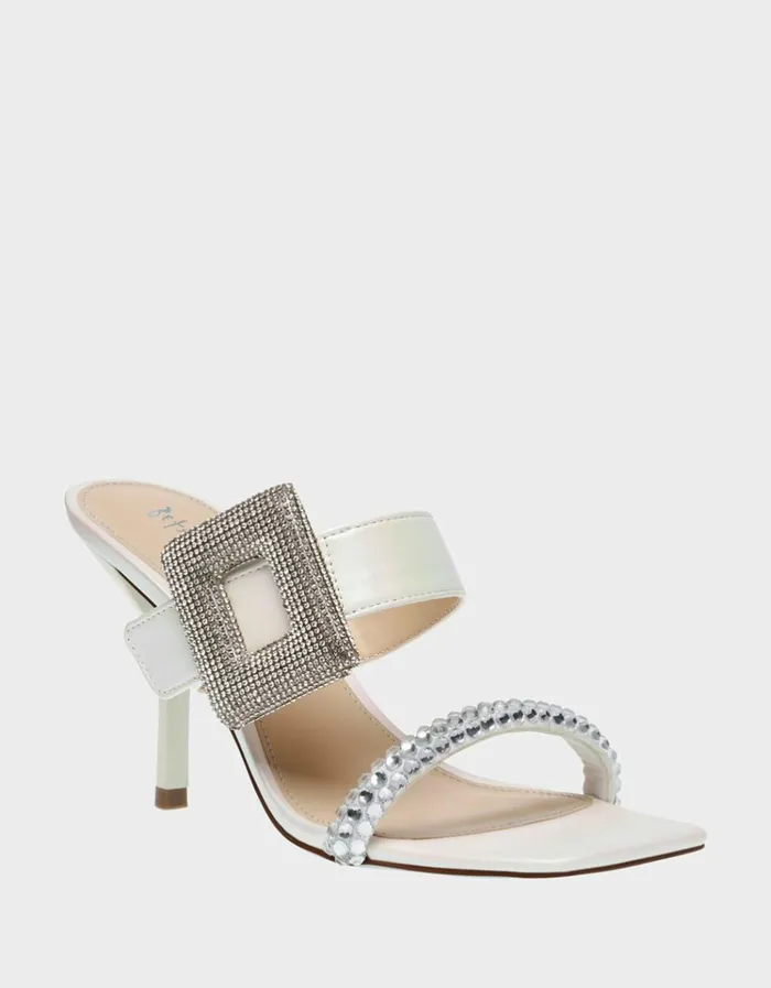 Women ANNY IVORY Ivory Betsey Johnson