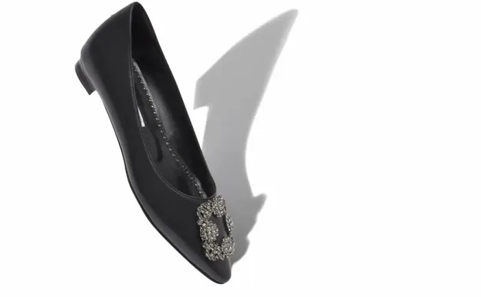 Women Black Calf Leather Jewel Buckle Flat Pumps Manolo Blahnik Flats