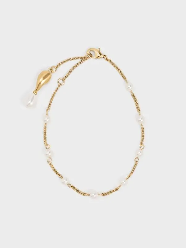 Women Corrine Pearl Bracelet 8211 Brush Gold CHARLES and KEITH Bracelets