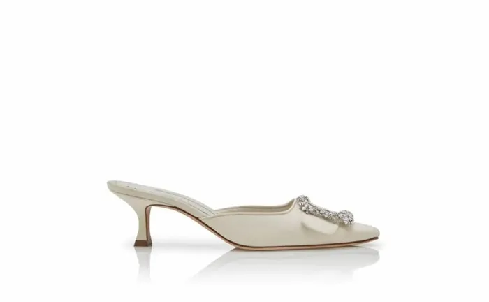 Women Cream Crepe De Chine Jewel Buckle Mules Manolo Blahnik Mules