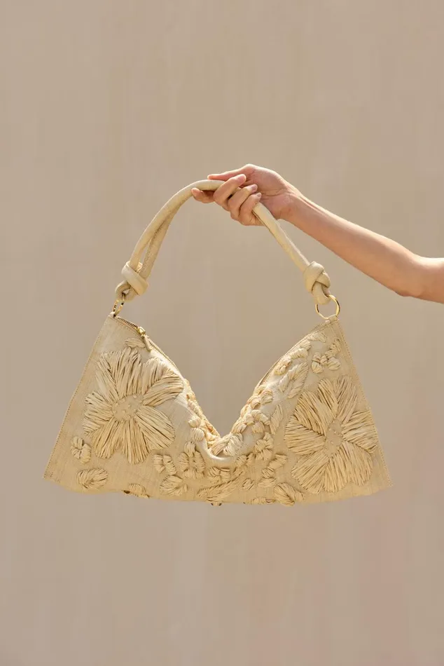 Women Cult Gaia Tote Bags HERA SHOULDER BAG 8211 NATURAL Women Cult Gaia Tote Bags HERA SHOULDER BAG 8211 NATURAL