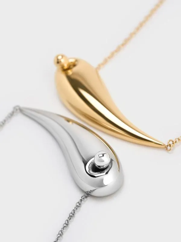 Women Eimear Sculptural Asymmetrical Necklace 8211 Gold CHARLES and KEITH Necklaces Women Eimear Sculptural Asymmetrical Necklace 8211 Gold CHARLES and KEITH Necklaces