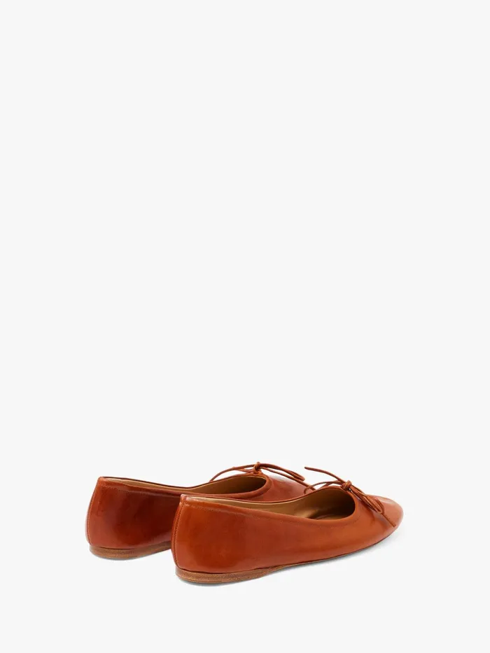 Women Flats JW Anderson ROUNDTOE LEATHER BALLERINAS Tan Women Flats JW Anderson ROUNDTOE LEATHER BALLERINAS Tan
