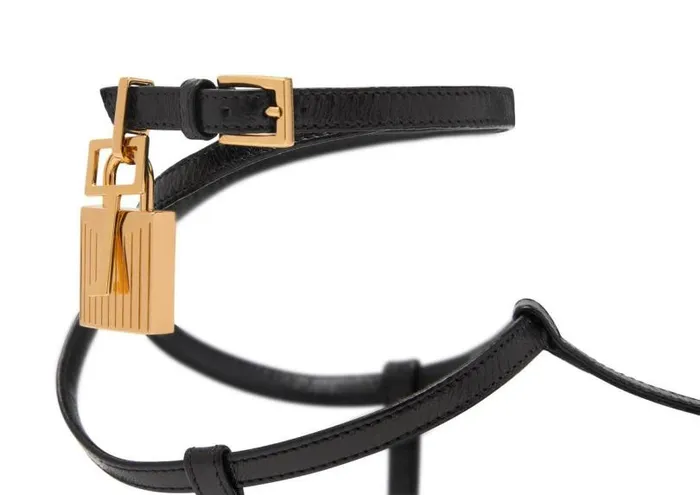 Women Flats Tom Ford Shiny Leather Padlock Thong Sandal Black