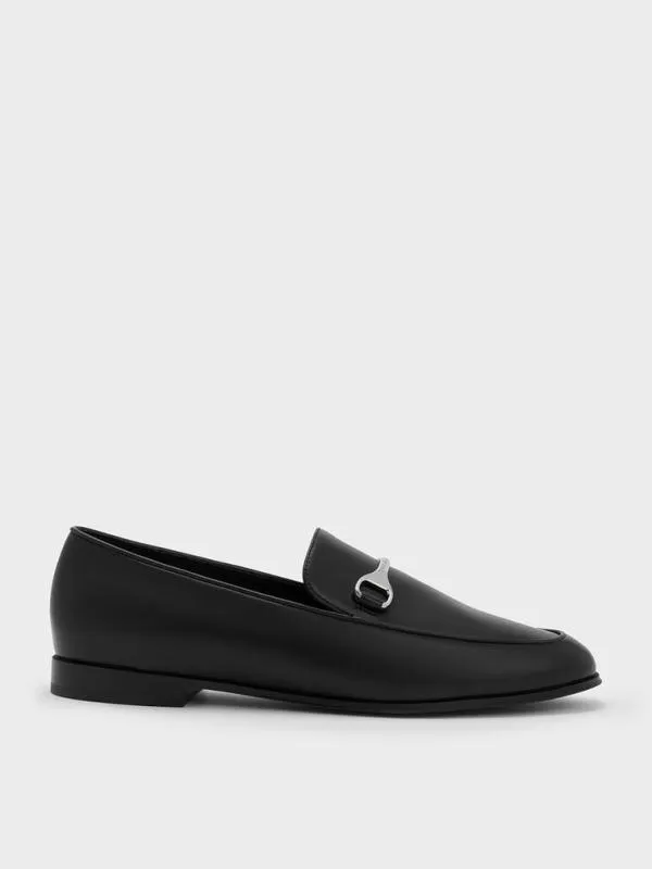 Women Leslie MetallicAccent Loafers 8211 Black CHARLES and KEITH Flats