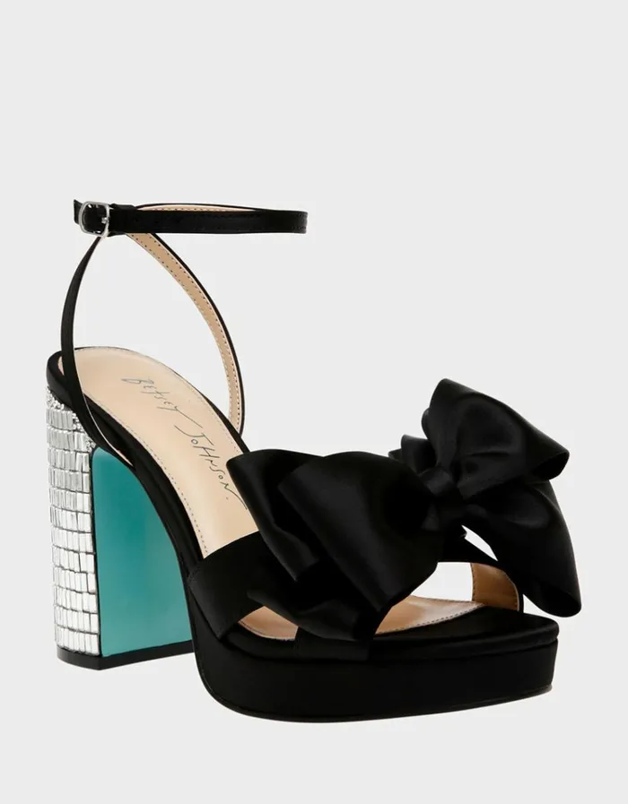 Women MADDY BLACK Black Betsey Johnson
