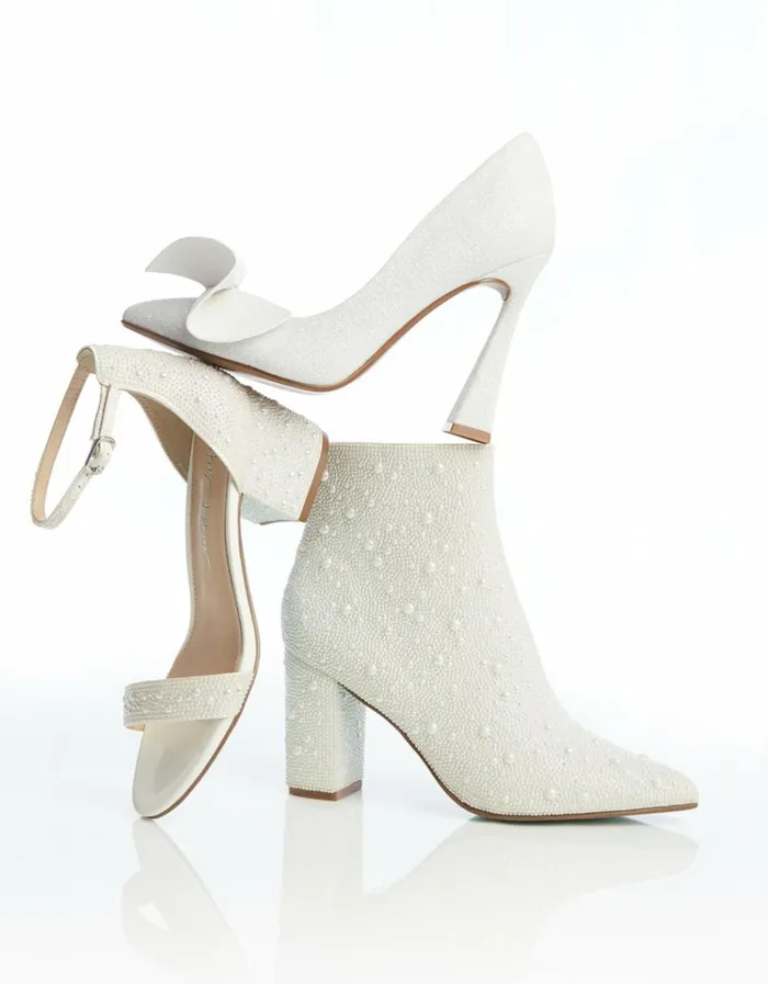 Women MARI IVORY Ivory Betsey Johnson