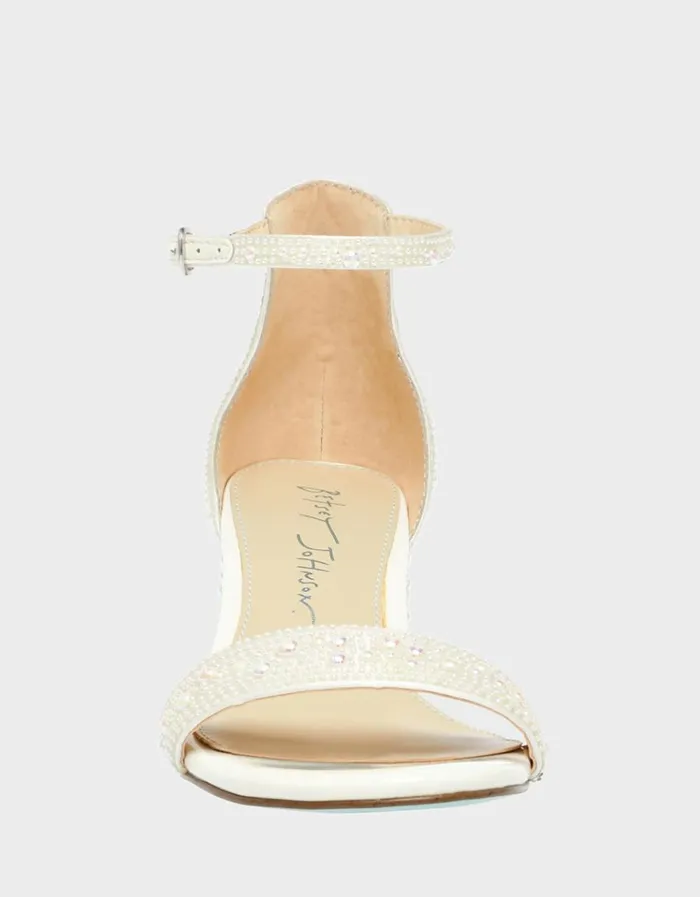 Women MARI IVORY Ivory Betsey Johnson