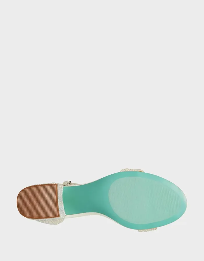 Women MARI IVORY Ivory Betsey Johnson