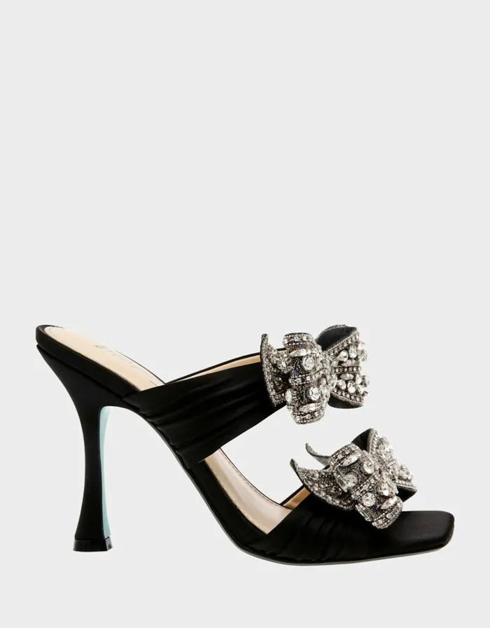 Women MIDGE BLACK Betsey Johnson