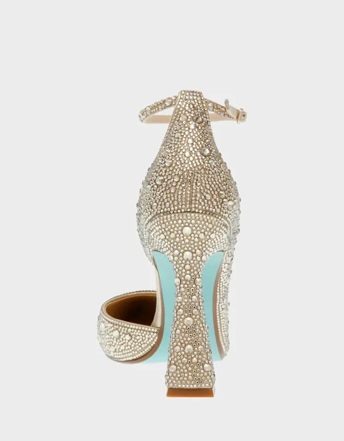 Women RAMSY GOLD Gold Betsey Johnson
