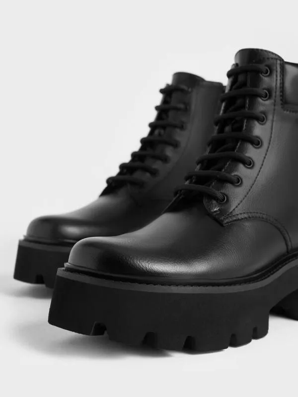 Women Ripley Ridged Sole Ankle Boots 8211 Black2 CHARLES and KEITH Boots