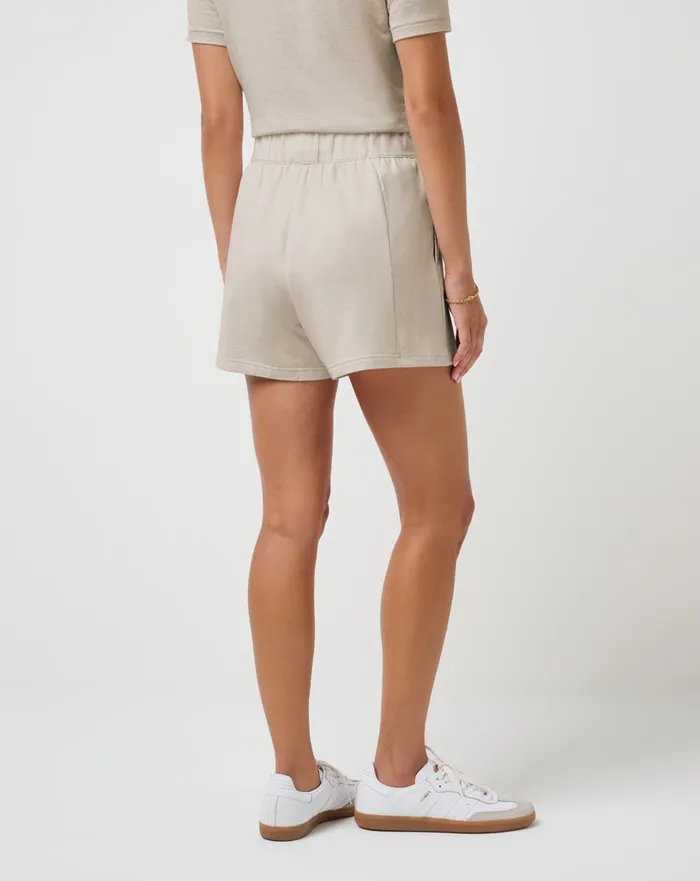Women Shorts TravisMathew CLOUD TERRY RIB SHORT Heather Oatmeal
