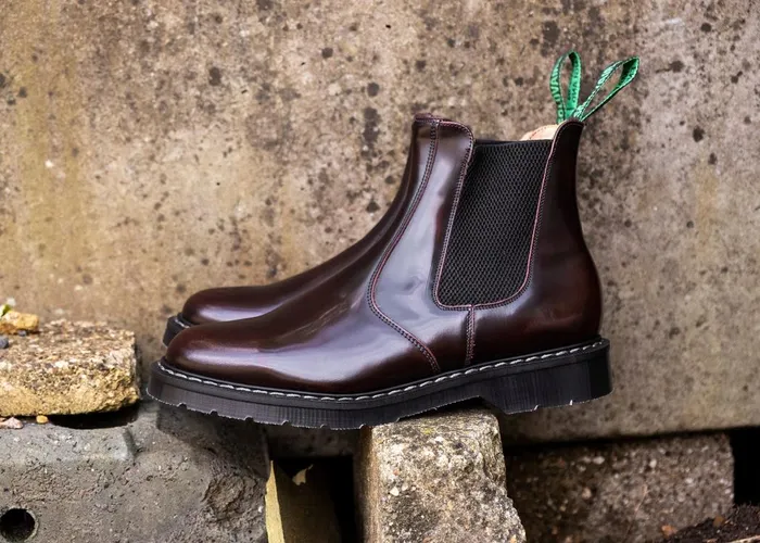 Women Solovair Dealer Boots Burgundy RubOff Dealer Boot