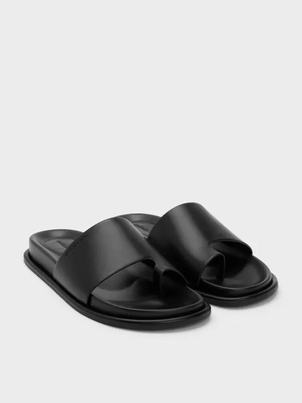 Women WideStrap ToeRing Sandals 8211 Black CHARLES and KEITH Sandals