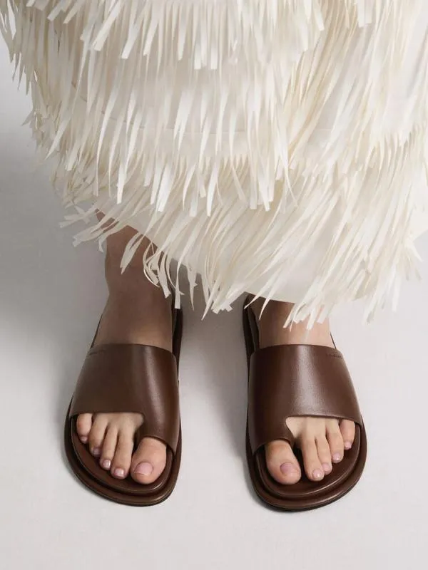 Women WideStrap ToeRing Sandals 8211 Brown CHARLES and KEITH Sandals