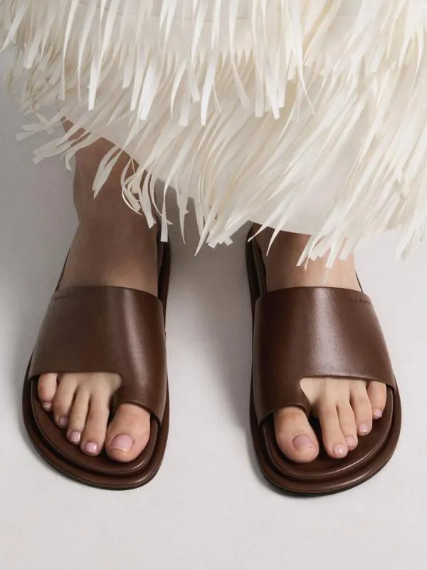 Women WideStrap ToeRing Sandals 8211 Brown CHARLES and KEITH Sandals