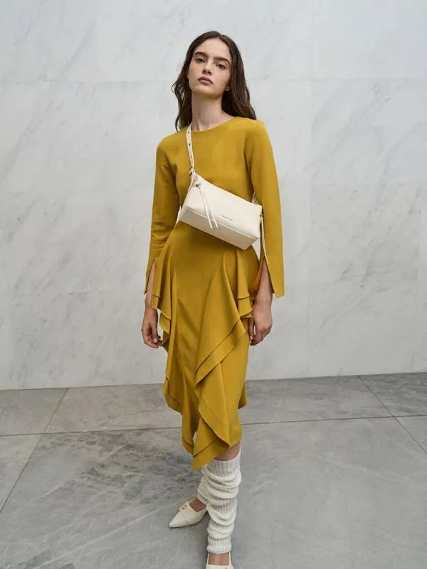 Women Xylia Shoulder Bag 8211 Cream CHARLES and KEITH Hobo Bags