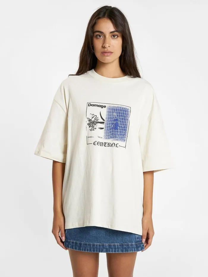 Womens Damage Control Oversized Tee Heritage White Thrills Tops and Tees