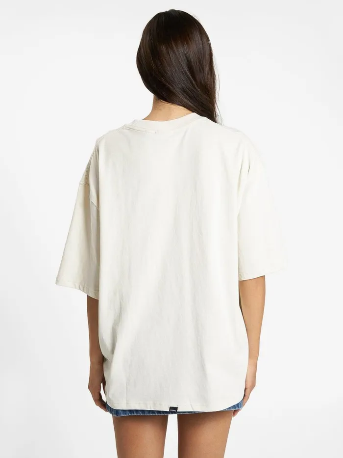 Womens Damage Control Oversized Tee Heritage White Thrills Tops and Tees