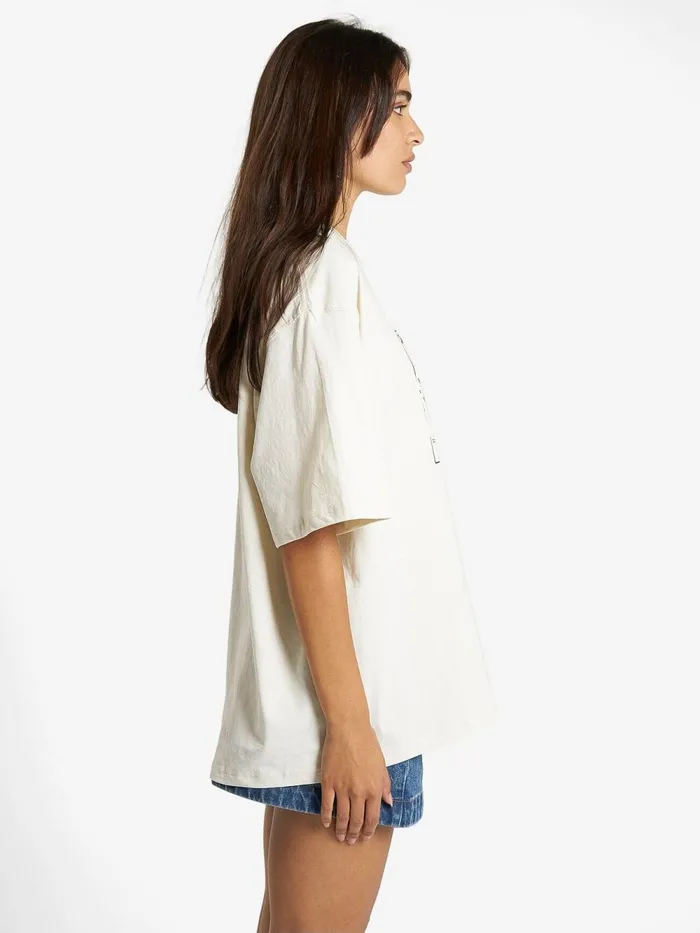 Womens Damage Control Oversized Tee Heritage White Thrills Tops and Tees