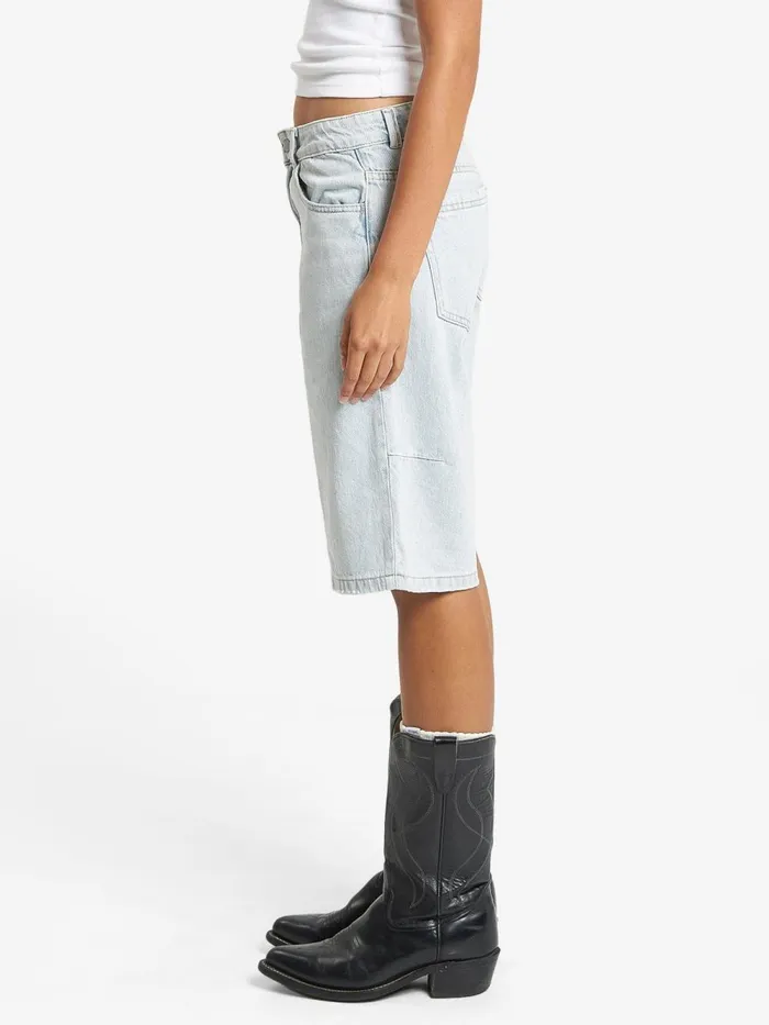 Womens Syd Baggy Short Faded Dust Blue Thrills Denim Shorts