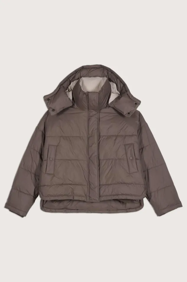ZeoShort Down Jacket Clothing Baandsh Jackets and Coats